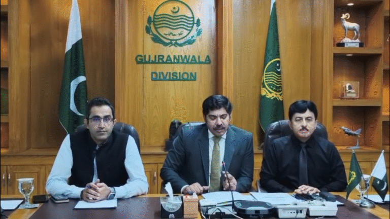 Read more about the article وزیر اعلیٰ پنجاب مریم نواز شریف کاصوبہ بھر میں سہولت بازاروں کا جال پھیلانے کا منصوبہ