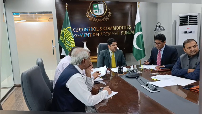 Read more about the article وزیر اعلیٰ پنجاب کی ہدایت پر صوبے کی تاریخ میں محفوظ گوشت اور دودھ کی فراہمی کیلئے بڑا کریک ڈاؤن